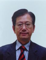 譚日旭校長(2015年至2018年)港中學